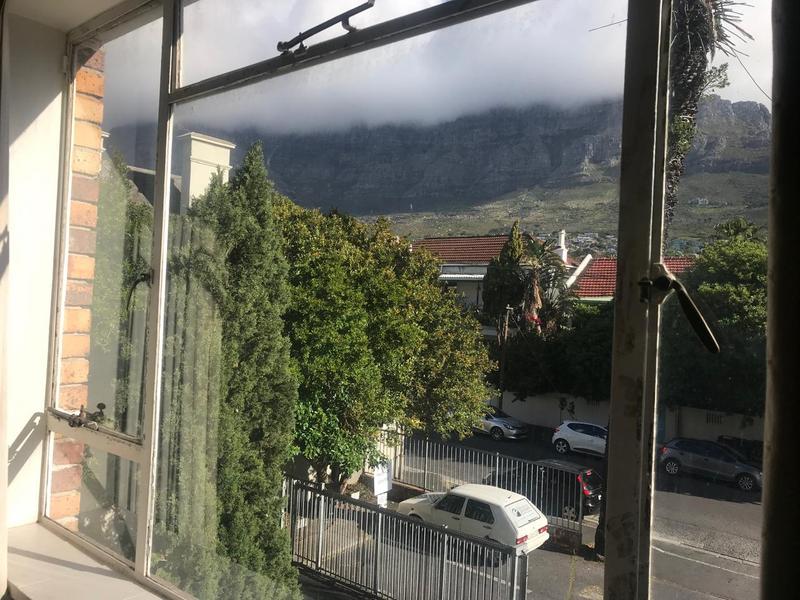 To Let 1 Bedroom Property for Rent in Gardens Western Cape